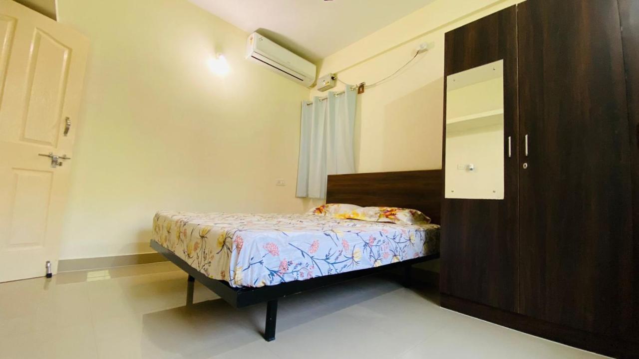 Appartamento di 225 m² con 1 camera Bangalore Esterno foto